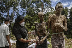 Penghormatan Leluhur Lewat Ritual Manene di Tana Toraja Penghormatan Leluhur Lewat Ritual Manene di Tana Toraja