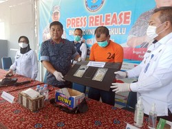 Sembunyikan Ekstasi dalam Pempek, Pria di Rejang Lebong Ditangkap