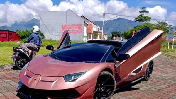 Replika Lamborghini Buatan Bayu Aji yang Mbois Abis