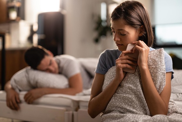 Risiko kanker payudara juga mampu membuat hubungan dengan pasangan menjadi kurang harmonis.