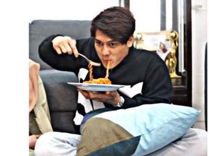 Rizky Billar Disebut Kini Cuma Makan Mie Instan, Ternyata Sudah Sejak Dulu! Rizky Billar Disebut Kini Cuma Makan Mie Instan, Ternyata Sudah Sejak Dulu!