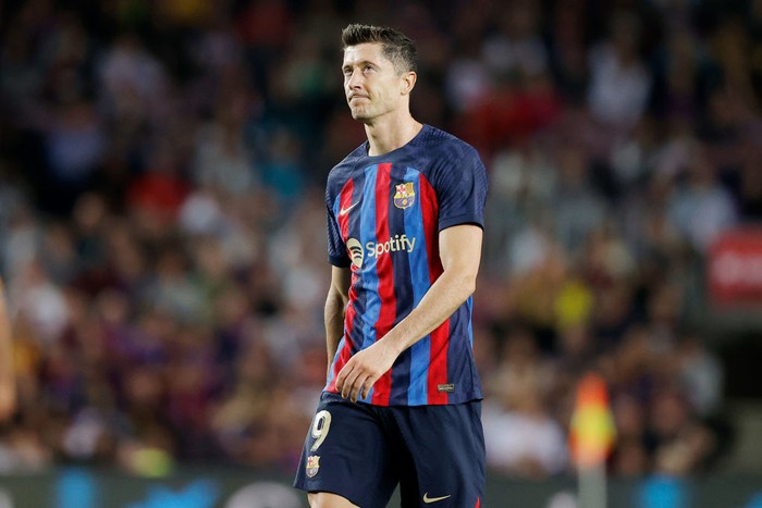 BARCELONA, SPAIN - OCTOBER 9: Robert Lewandowski of FC Barcelona  during the La Liga Santander  match between FC Barcelona v Celta de Vigo at the Spotify Camp Nou on October 9, 2022 in Barcelona Spain (Photo by David S. Bustamante/Soccrates/Getty Images)