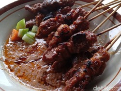 Lezatnya Melegenda! Ini Sate Galunggung di Pangandaran Sejak 1976