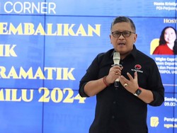 Disebut Mirip DN Aidit, Hasto Singgung Andi Arief Anggota PRD