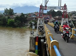 Rumus Debit Air: Contoh Penerapan dan Pembahasan Soal