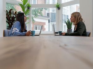 Stakeholder Adalah: Kenali Jenis, Peran, dan Fungsinya