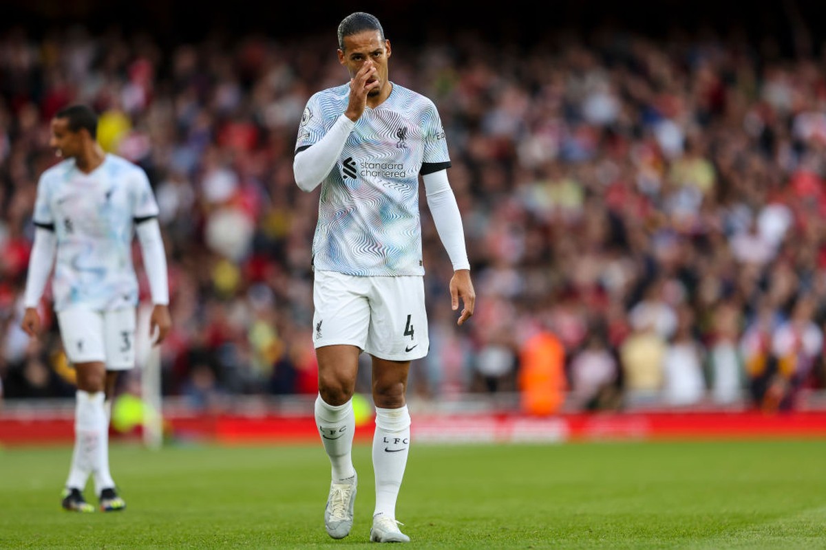 Sudah Kibarkan Bendera Putih, Liverpool? (Foto: Getty Images/Robin Jones)