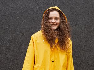 Heboh Pria Curi Ratusan Jas Hujan Wanita Demi Penuhi Hasrat Fetish