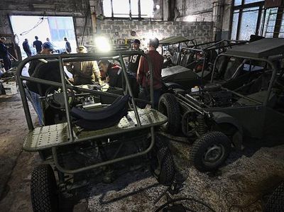 Warga Ukraina Sulap Mobil Offroad Jadi Kendaraan Perang, Nih Wujudnya