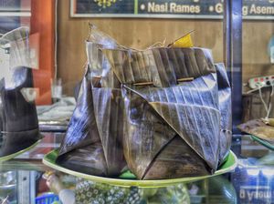 Kuliner Ekstrem Banyuwangi Botok Tawon yang Lezat dan Kaya Khasiat