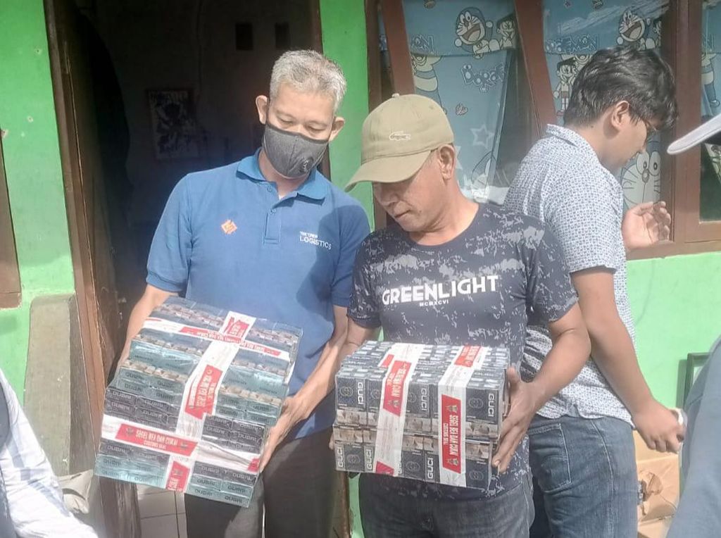 Bea Cukai Sita Ribuan Bungkus Rokok Ilegal di Kabupaten Bogor