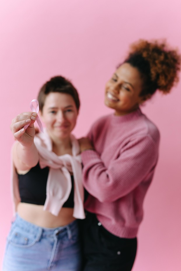 Breast Cancer Survivor/ Foto: Pexels/ Thirdman