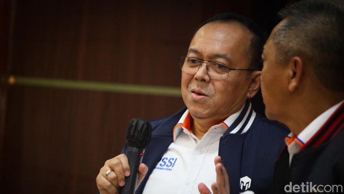 Akhmad Hadian Lukita, Dirut PT Liga Indonesia Baru, menegaskan siap bertanggung jawab penuh atas Tragedi Kanjuruhan. (Foto: A.Prasetia/detikcom)