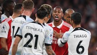 Belum diketahui persis apa yang kata-kata yang terlontar pada momen tersebut. Foto: Arsenal FC via Getty Images/Stuart MacFarlane