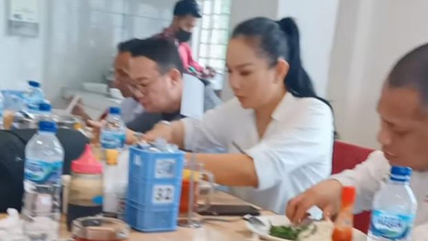 Kalina Oktarani dan Alphad Syarif