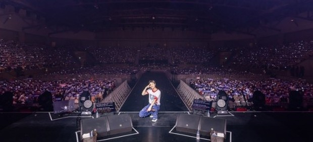 Konser WOODZ Live Colorful Trauma di Bangkok/Foto: twitter.com/c_woodzofficial Potret konser WOODZ Live Colorful Trauma di Bangkok pada 3 September 2022 lalu.