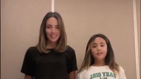Viral Video Nia Ramadhani Joget Bareng Mikhayla Anaknya, Bak Kakak dan Adik