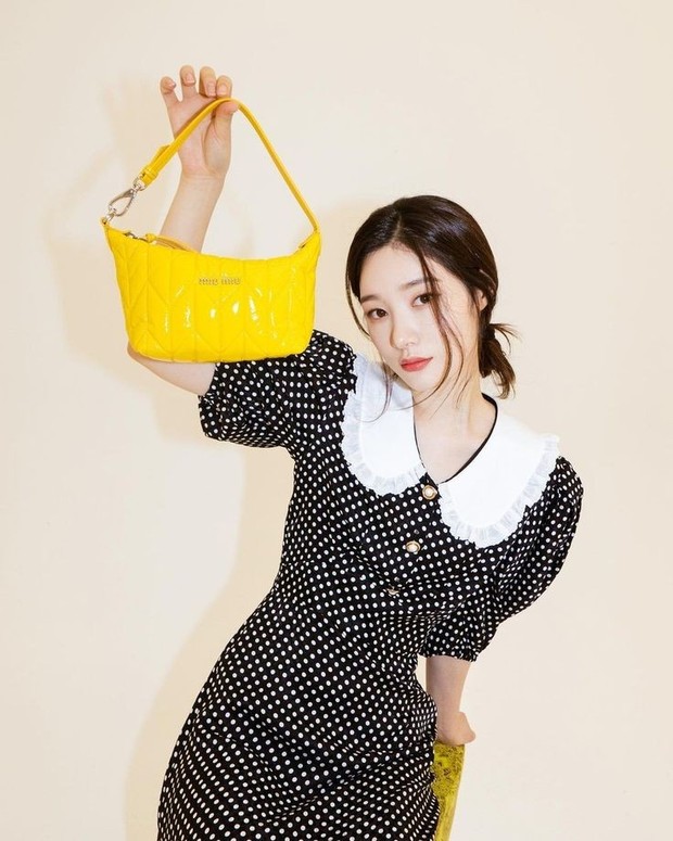 OOTD Jung Chae-yeon