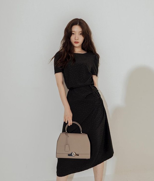 OOTD Jung Chae-yeon