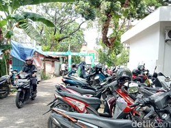 ASN Pemkot Makassar Bawa Motor Pribadi saat Ojol Day, Parkir di Tempat Lain