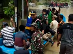 14 Kecamatan di Cilacap Kebanjiran, 6 Desa Masih Terendam