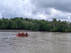 Pencarian Mahasiswi Hanyut di Yeh Ho Diperluas Hingga Pantai Soka