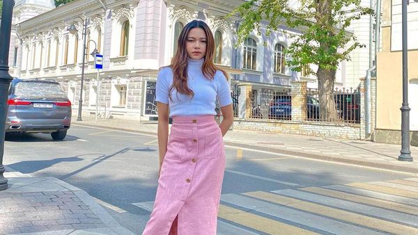 Potret Rara LIDA yang Sukses Guncang Moskow