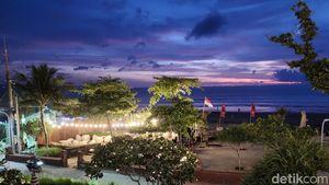 Hasil Foto Galaxy Z Fold 4 Kala Senja di Seminyak