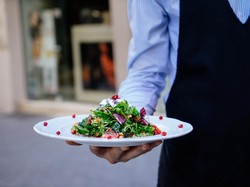 Service Excellent: Tujuan, Contoh, dan Cara Menciptakannya