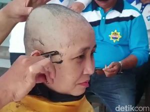 Teddy Minahasa Jadi Kapolda Jatim, Teman SMP-nya di Pasuruan Cukur Gundul Teddy Minahasa Jadi Kapolda Jatim, Teman SMP-nya di Pasuruan Cukur Gundul