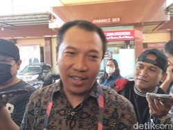 Sudah 7 Jam, Dirut PT LIB Masih Diperiksa di Mapolda Jatim