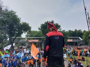 Selain soal Upah dan BBM, Buruh Juga Minta RUU PPRT Disahkan!