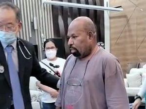 Pengacara Yakin KPK Tak Akan Jemput Paksa Lukas Enembe: Papua Berbeda Pengacara Yakin KPK Tak Akan Jemput Paksa Lukas Enembe: Papua Berbeda