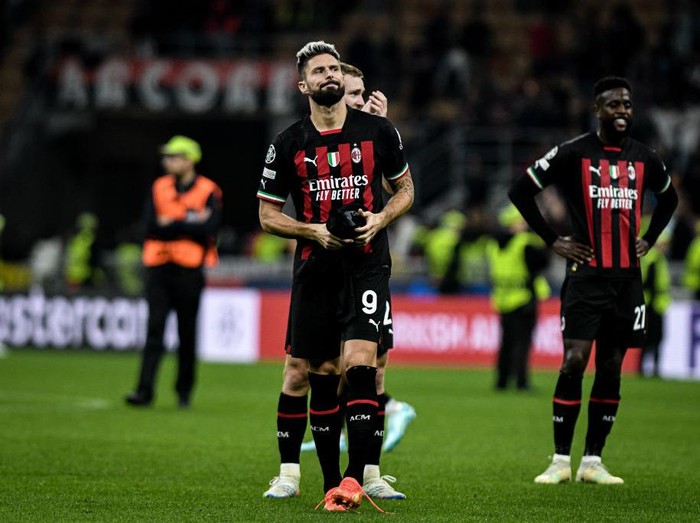 HAIFA, ISRAEL - OCTOBER 11: Adrien Rabiot of Juventus disappointed  during the UEFA Champions League  match between Maccabi Haifa v Juventus at the Sammy Oferstadium on October 11, 2022 in Haifa Israel (Photo by Nir Keidar/Soccrates/Getty Images)