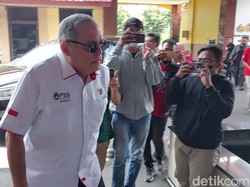 Ketua Komdis PSSI Datangi Polda Jatim Bersamaan dengan Pemeriksaan Dirut LIB