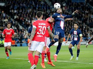 PSG Vs Benfica Tuntas 1-1