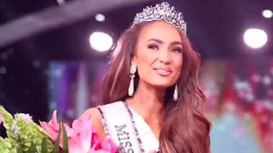 Foto-foto Miss USA 2022 yang Dituduh Curang-Pemenang Titipan