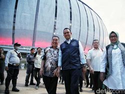 Anies soal Rumput JIS Tak Sesuai Standar FIFA: Saya Tak Mau Komentar