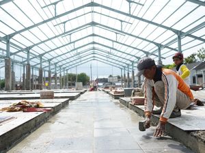 Bupati Kediri Minta Kualitas Pekerjaan Proyek Pasar Wates Harus Terjamin