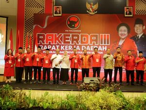 Hadiri Rakerda III PDIP Sulsel, Wali Kota Makassar: Semoga Sukses Hadiri Rakerda III PDIP Sulsel, Wali Kota Makassar: Semoga Sukses