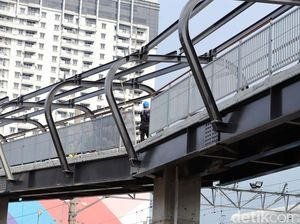 Progres Terkini Pembangunan Skywalk Lebak Bulus