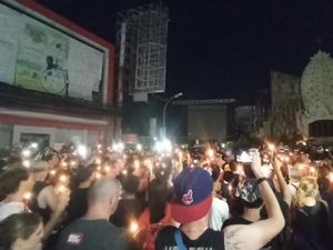Hening dan Nyala Lilin Tandai Puncak Peringatan 2 Dekade Bom Bali I Hening dan Nyala Lilin Tandai Puncak Peringatan 2 Dekade Bom Bali I