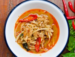 Resep Sambal Goreng Ayam dan Rebung Berkuah Pedas Gurih