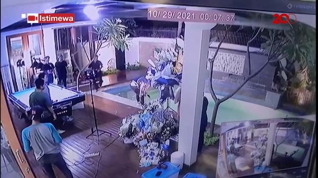 Rizky Billar Lempar Bola Biliar ke Lesti Kejora