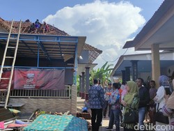 Warga Korban Angin Puting Beliung di Sidoarjo Keluhkan Belum Adanya Bantuan
