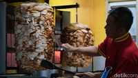 Yuk, Cobain Kebab Paling Timur Tengah di Bogor