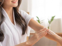 Mau Kulit Sehat dan Cerah? Pakai 3 Produk Body Care Ini