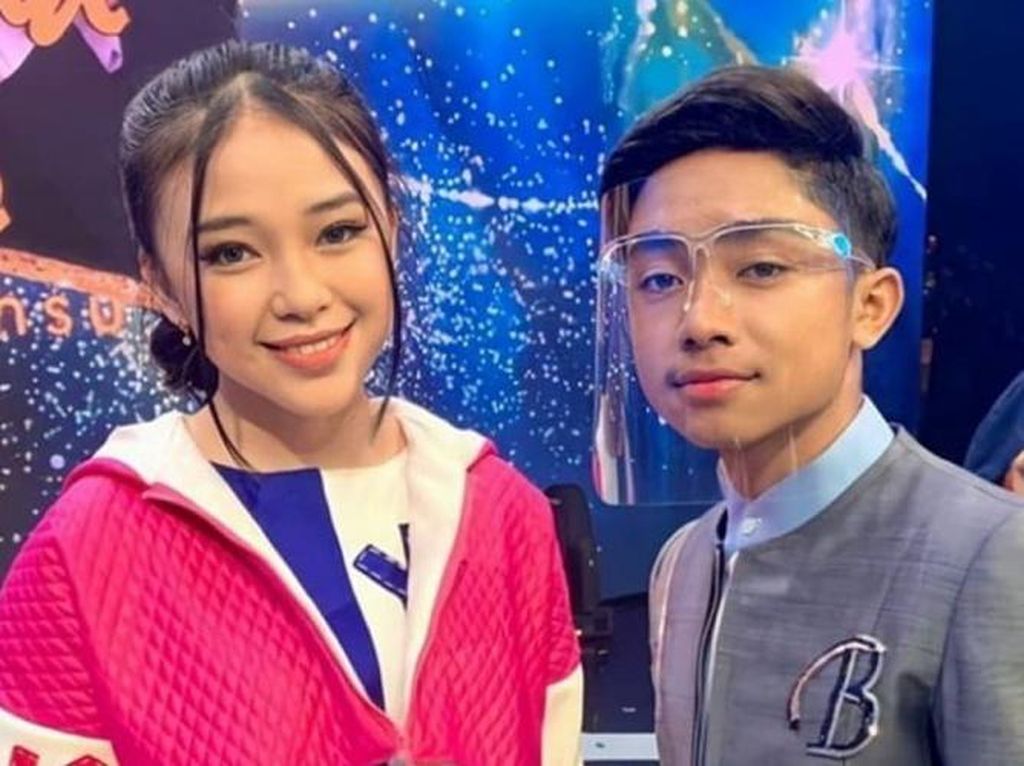 5 Fakta Anneth Delliecia yang Terungkap Pacaran dengan Betrand Peto 5 Fakta Anneth Delliecia yang Terungkap Pacaran dengan Betrand Peto