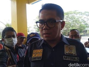 DPR RI Kritisi Kadiv Humas Polri yang Malah Memperkeruh Tragedi Kanjuruhan DPR RI Kritisi Kadiv Humas Polri yang Malah Memperkeruh Tragedi Kanjuruhan