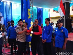 Disambati Nelayan Soal Solar, Bupati Gresik Akan Bangun SPBN